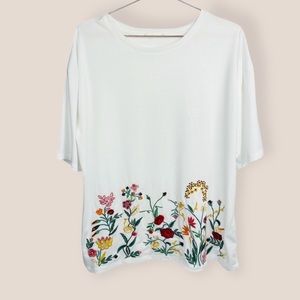 Les Amis Floral Embroidered Top White